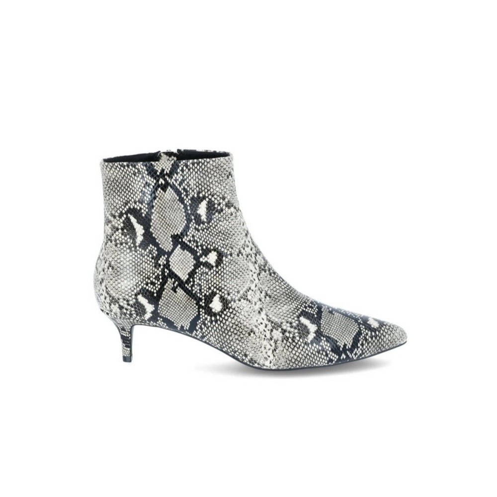 Steve Madden Kapital black white snakeskin bootie pointed toe kitten‎ heel 9.5